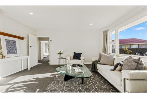 Photo of property in 37 Bentley Street, Russley, Christchurch, 8042