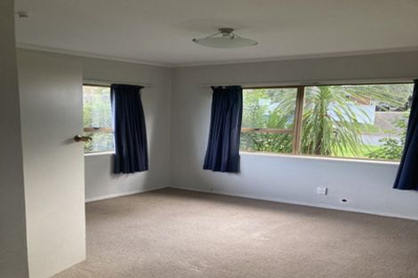 Photo of property in 83 Daffodil Street, Titirangi, Auckland, 0604