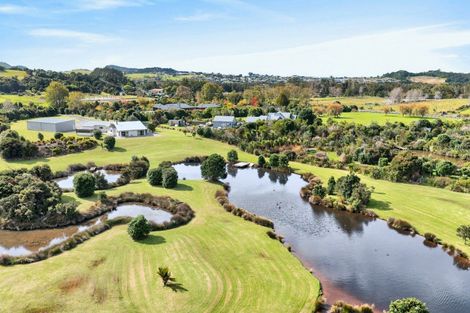 Photo of property in 2008d Cove Road, Mangawhai, 0573