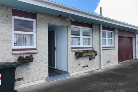 Photo of property in 210a/2 Grove Road, Mayfair, Hastings, 4122