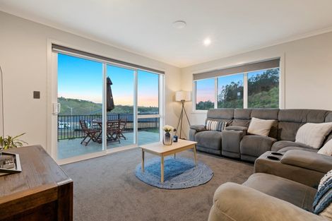 Photo of property in 4 Kihona Rise, Pyes Pa, Tauranga, 3112