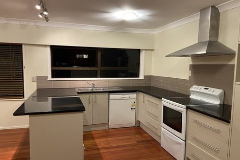 Photo of property in 3 Pedersen Place, Bucklands Beach, Auckland, 2012
