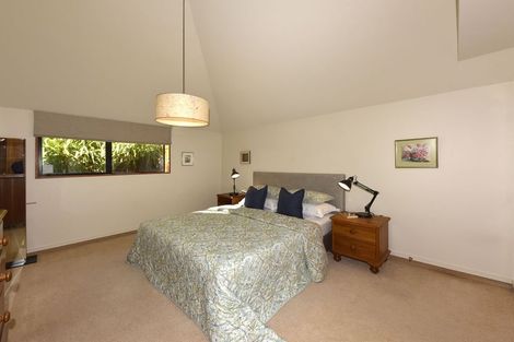 Photo of property in 12 Overdale Drive, Cashmere, Christchurch, 8022