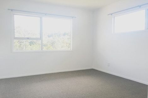 Photo of property in 107 Spinella Drive, Bayview, Auckland, 0629