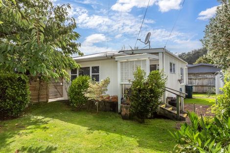 Photo of property in 2a Homedale Road, Wainuiomata, Lower Hutt, 5014
