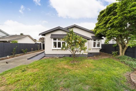 Photo of property in 85 Shamrock Street, Takaro, Palmerston North, 4412