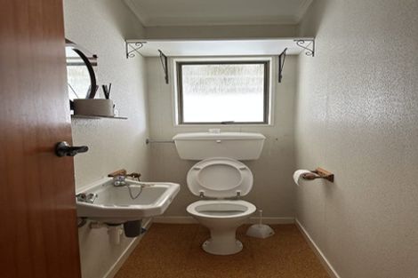 Photo of property in 10 Houston Grove, Miramar, Wellington, 6022