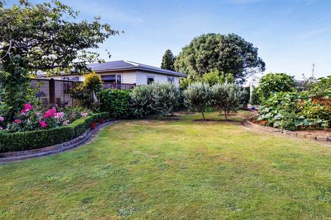 Photo of property in 242 Tawhiti Road, Hawera, 4672