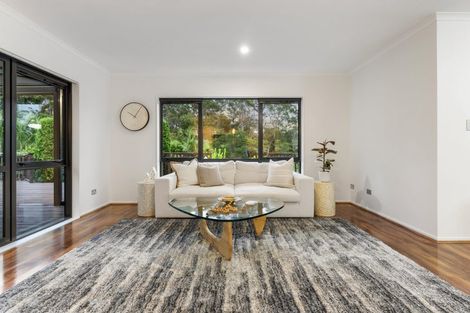 Photo of property in 48 Shelter Drive, Greenhithe, Auckland, 0632