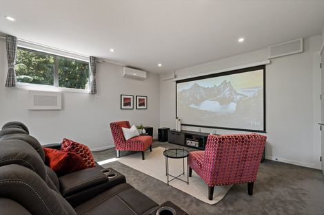 Photo of property in 293b Titirangi Road, Titirangi, Auckland, 0604