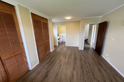 Photo of property in 23 Stapleford Crescent, Browns Bay, Auckland, 0630