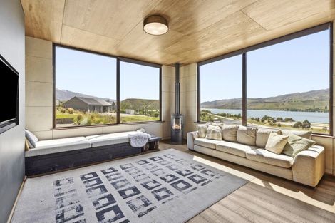 Photo of property in 335a Luggate-cromwell Road, Lowburn, Cromwell, 9384