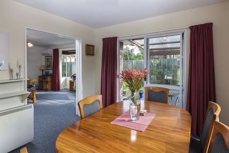 Photo of property in 2/11 Leith Place, Spreydon, Christchurch, 8024
