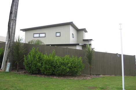 Photo of property in 2a Glen Vista Place, Bayview, Auckland, 0629