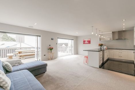 Photo of property in 5 Bushlands Park Drive, Albany, Auckland, 0632