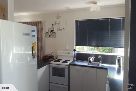 Photo of property in 23 Kanawa Street, Waikanae, 5036