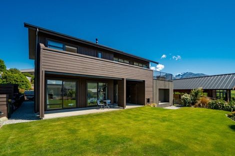 Photo of property in 7 Mckellar Drive, Jacks Point, Queenstown, 9371