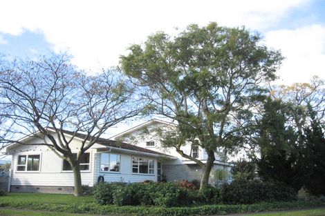 Photo of property in 16 Kent Terrace, Taradale, Napier, 4112