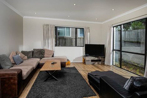 Photo of property in 12a Marsh Avenue, Forrest Hill, Auckland, 0620