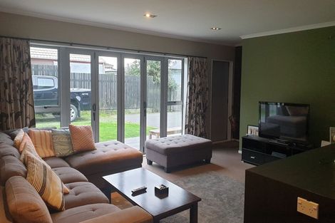 Photo of property in 76a Te Pene Avenue, Titahi Bay, Porirua, 5022