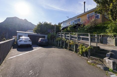 Photo of property in 102 Cressy Terrace, Corsair Bay, Lyttelton, 8082