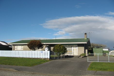 Photo of property in 18 Rolleston Street, Hokitika, 7810
