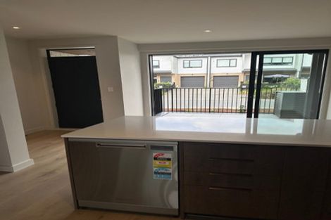 Photo of property in 11b Windlass Street, Long Bay, Auckland, 0630