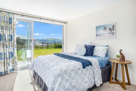 Photo of property in 20 Madeira Close, Whitby, Porirua, 5024
