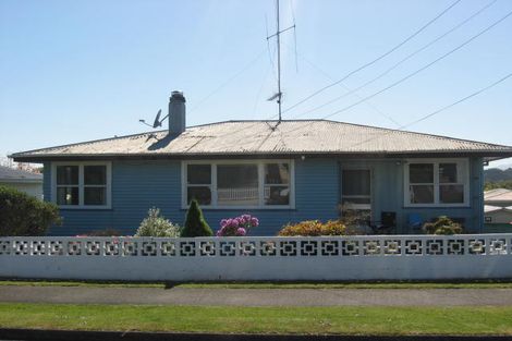 Photo of property in 325 Hazelmere Crescent, Te Awamutu, 3800