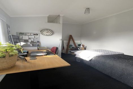 Photo of property in 28 Miro Street, Takaro, Palmerston North, 4410