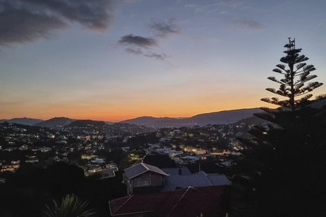 Photo of property in 31 Rangoon Street, Khandallah, Wellington, 6035