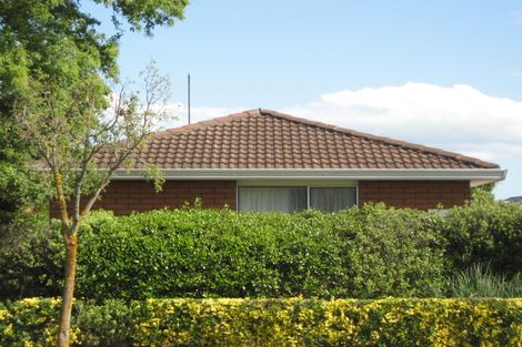 Photo of property in 104 Prestons Road, Redwood, Christchurch, 8051