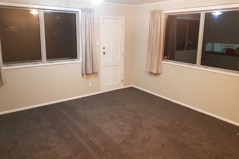 Photo of property in 137b Newlands Road, Newlands, Wellington, 6037