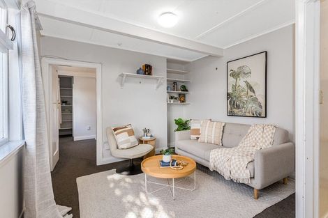 Photo of property in 196 Evans Bay Parade, Roseneath, Wellington, 6021