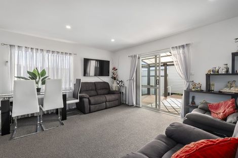 Photo of property in 316/11 Kamahi Crescent, Papamoa Beach, Papamoa, 3118