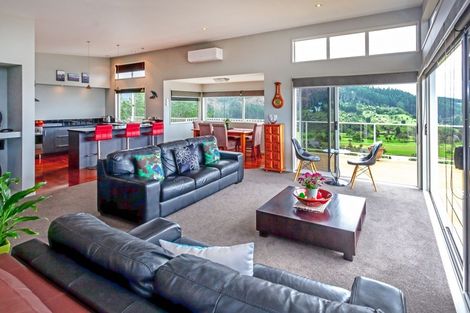 Photo of property in 133 Pacific View Drive, Whangamata, 3620