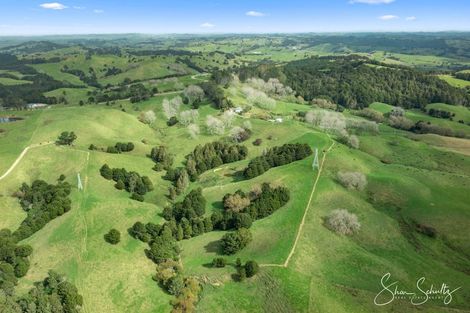Photo of property in 624 Golden Stairs Road, Mareretu, Maungaturoto, 0589