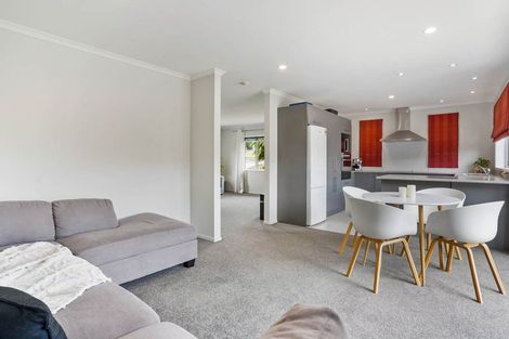 Photo of property in 16 Moira Drive, Tuakau, 2121