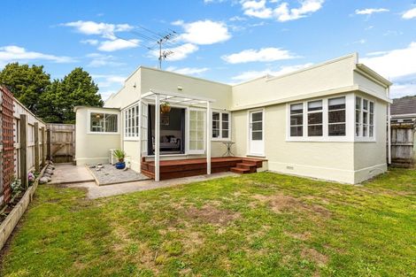 Photo of property in 30 Murray Street, Wallaceville, Upper Hutt, 5018