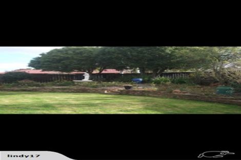 Photo of property in 2 Harrod Place, Rangiora, 7400