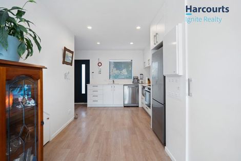 Photo of property in 74a Opaheke Road, Opaheke, Papakura, 2113