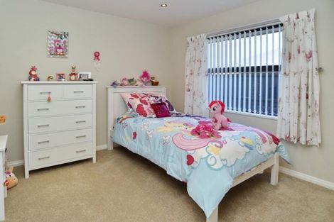 Photo of property in 32 Kotare Avenue, Rangiora, 7400