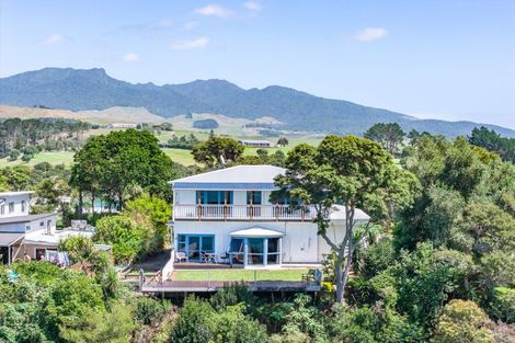 Photo of property in 6 Mara Kai Lane, Raglan, 3225