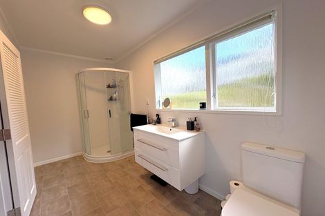Photo of property in 61 Chartwell Drive, Crofton Downs, Wellington, 6035