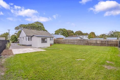 Photo of property in 25 Bramwell Street, Dallington, Christchurch, 8061