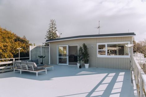 Photo of property in 7/19 Milton Road, Orewa, 0931