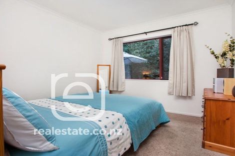 Photo of property in 13 Shah Place, Glen Eden, Auckland, 0602