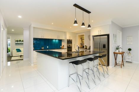 Photo of property in 14 Percy Berry Place, Havelock North, 4130