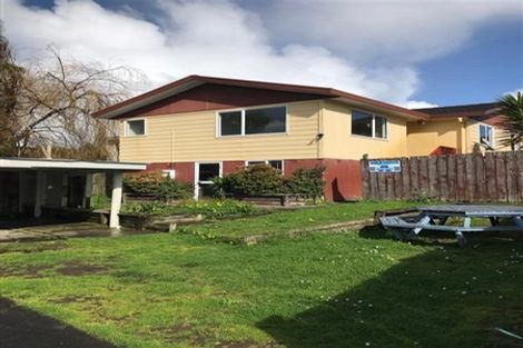 Photo of property in 2/74 Palmers Road, Clendon Park, Auckland, 2103