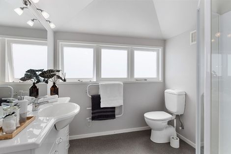 Photo of property in 56 Mitchell Street, Brooklyn, Wellington, 6021